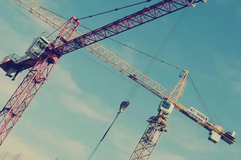עבודות בנייה ופיתוח של מבנה